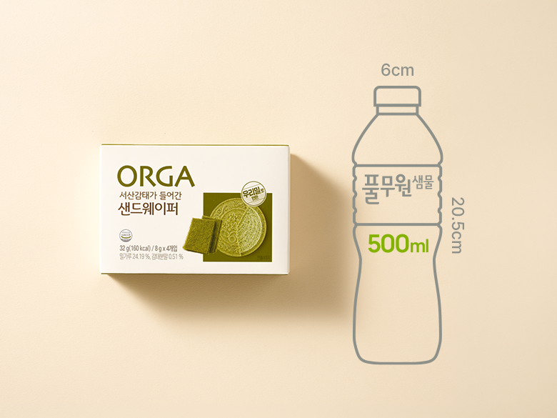 크기 비교 — 제품 패키지와 500ml 생수병 실루엣(00cm x 00cm)